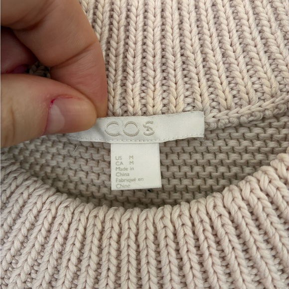 COS 100% cotton cream color sweater Medium - Picture 2 of 3